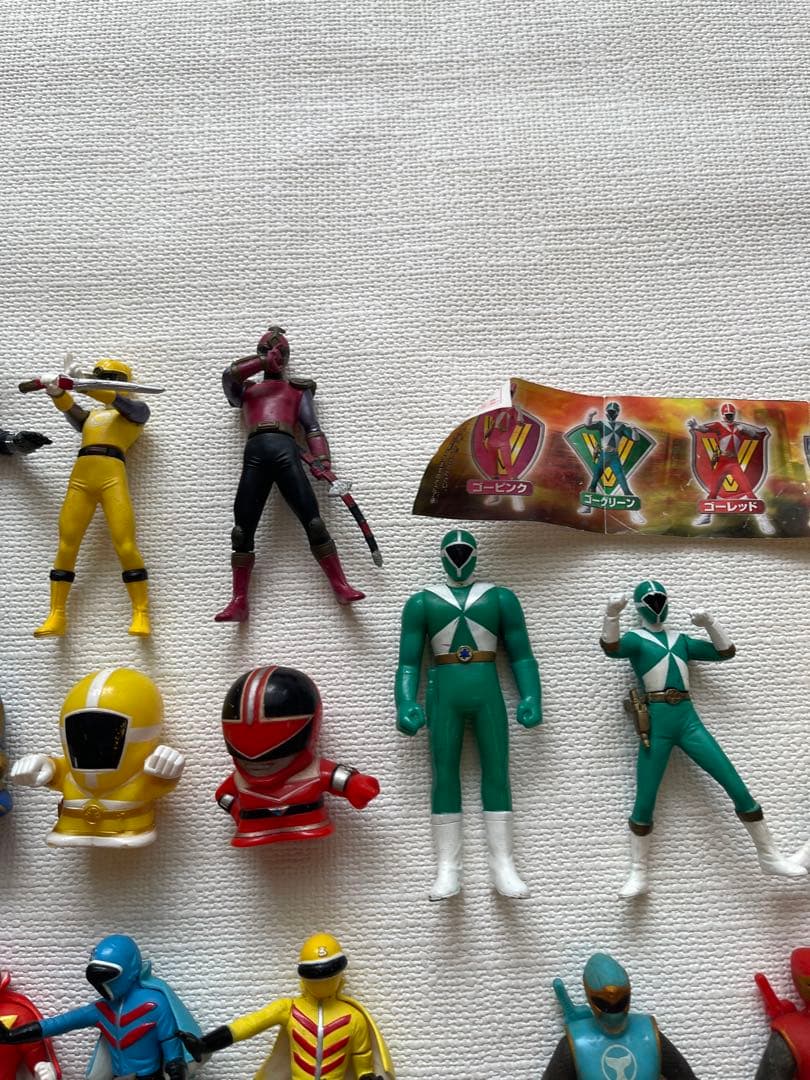 スーパー戦隊　戦隊ヒーロー フィギュアセット バンダイなど　ガチャガチャ