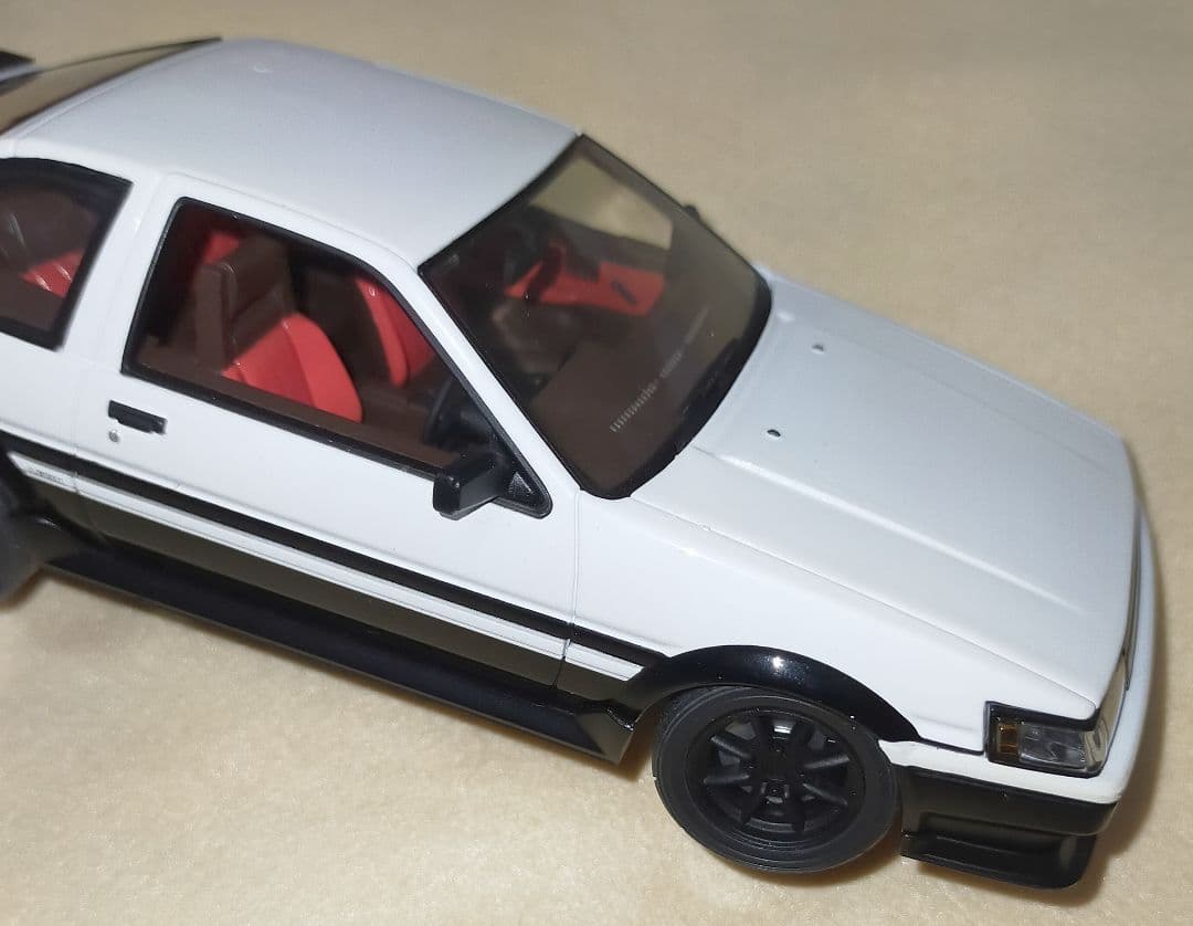 川崎忍 アオシマ DISM 1/24 AE86 レビン 2台セット 現状品
