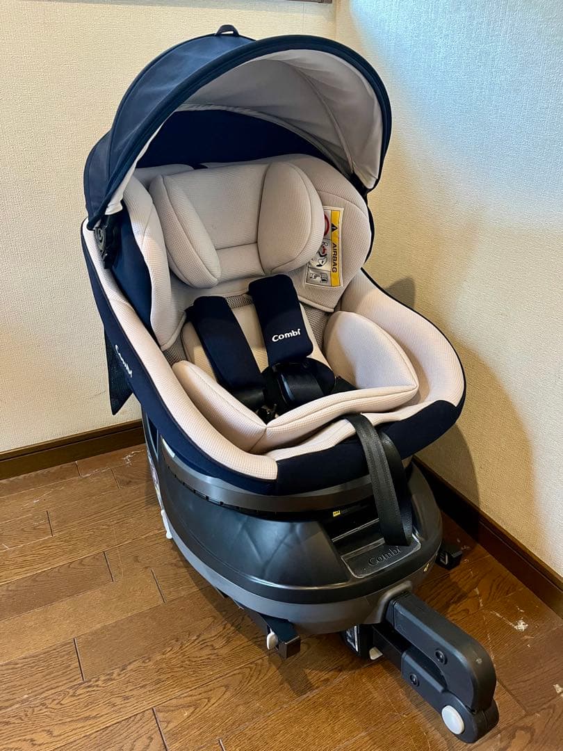 美品 コンビ チャイルドシート クルムーヴスマートISOFIX CG-UIG
