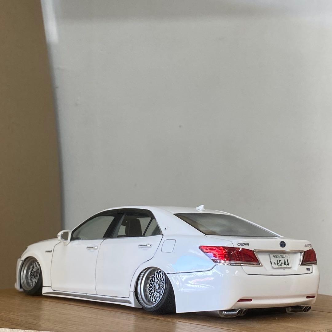 アオシマ 1/24 21クラウンロイヤル マジェスタ化仕様 - メルカリ