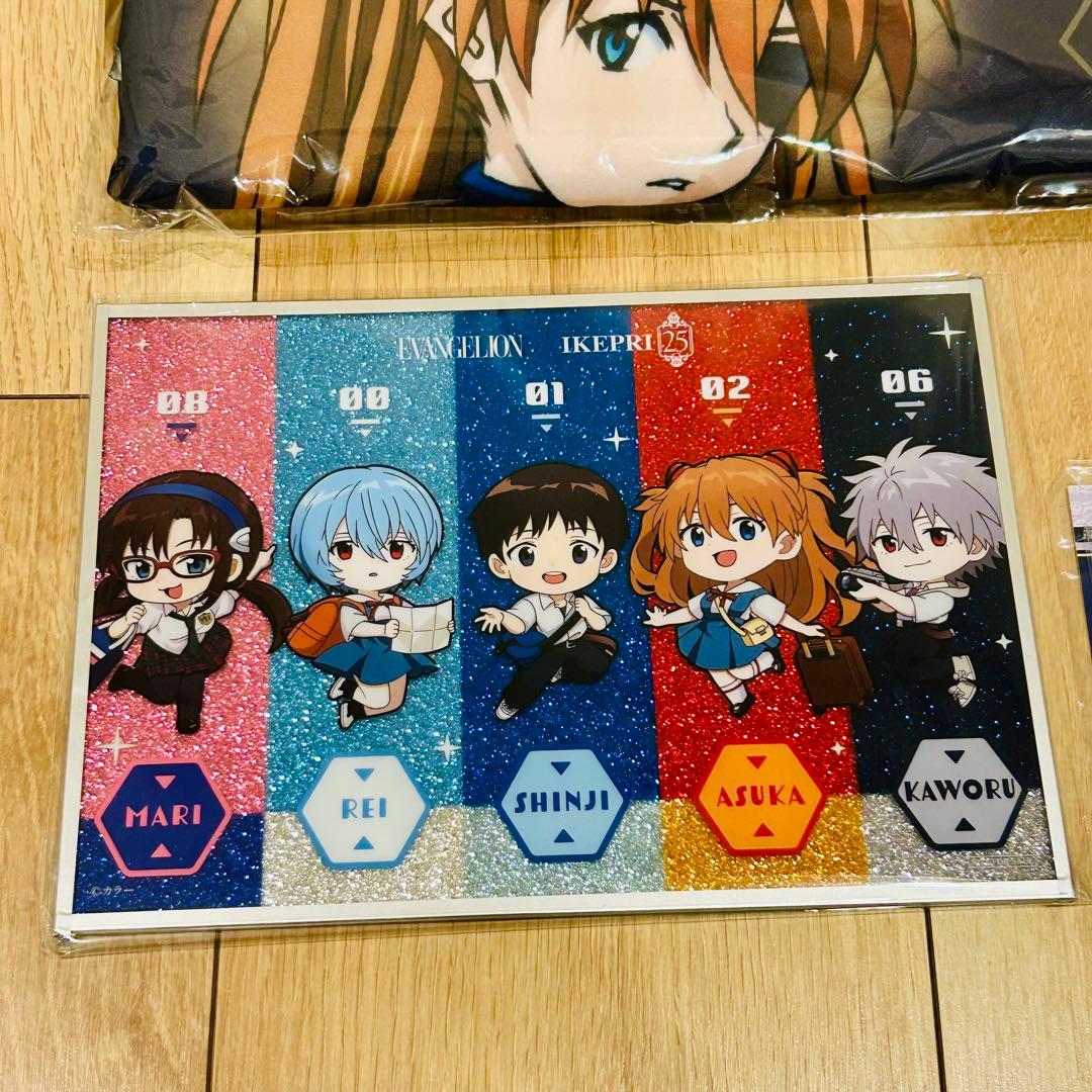 池袋プリンスホテル　エヴァンゲリオン　タオル　アクスタ　缶バッチ　色紙　セット①