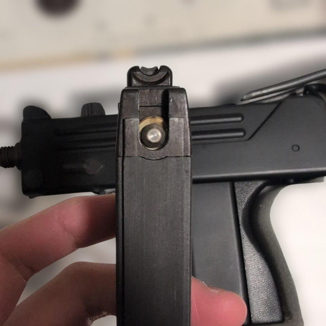 ゴ*ズ様 KSC M11A1 ガスガン セミオート・フルオート