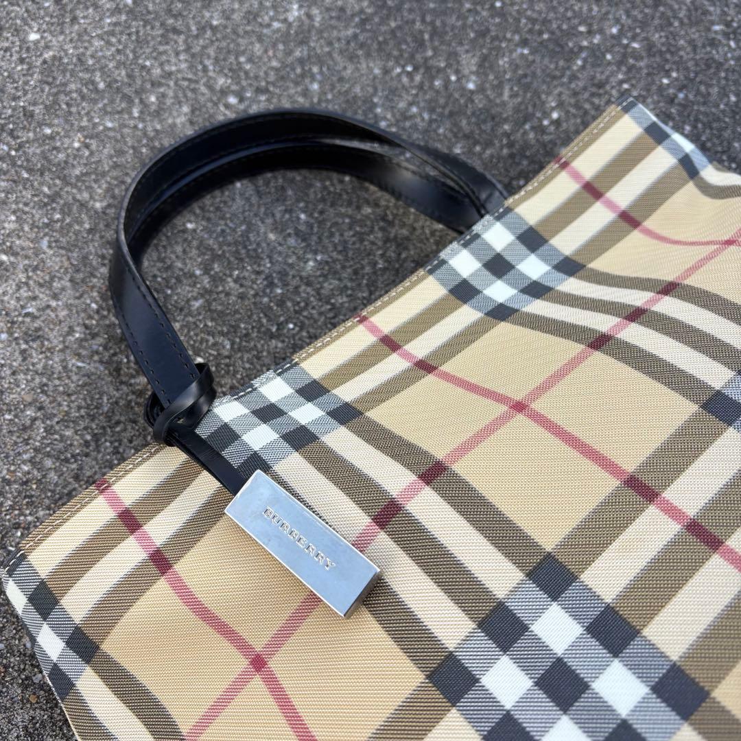 Burberry バーバリー　ノバチェック　ハンドバッグ