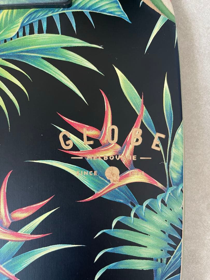 GLOBE スケートボード　サーフスケート　クルーザー