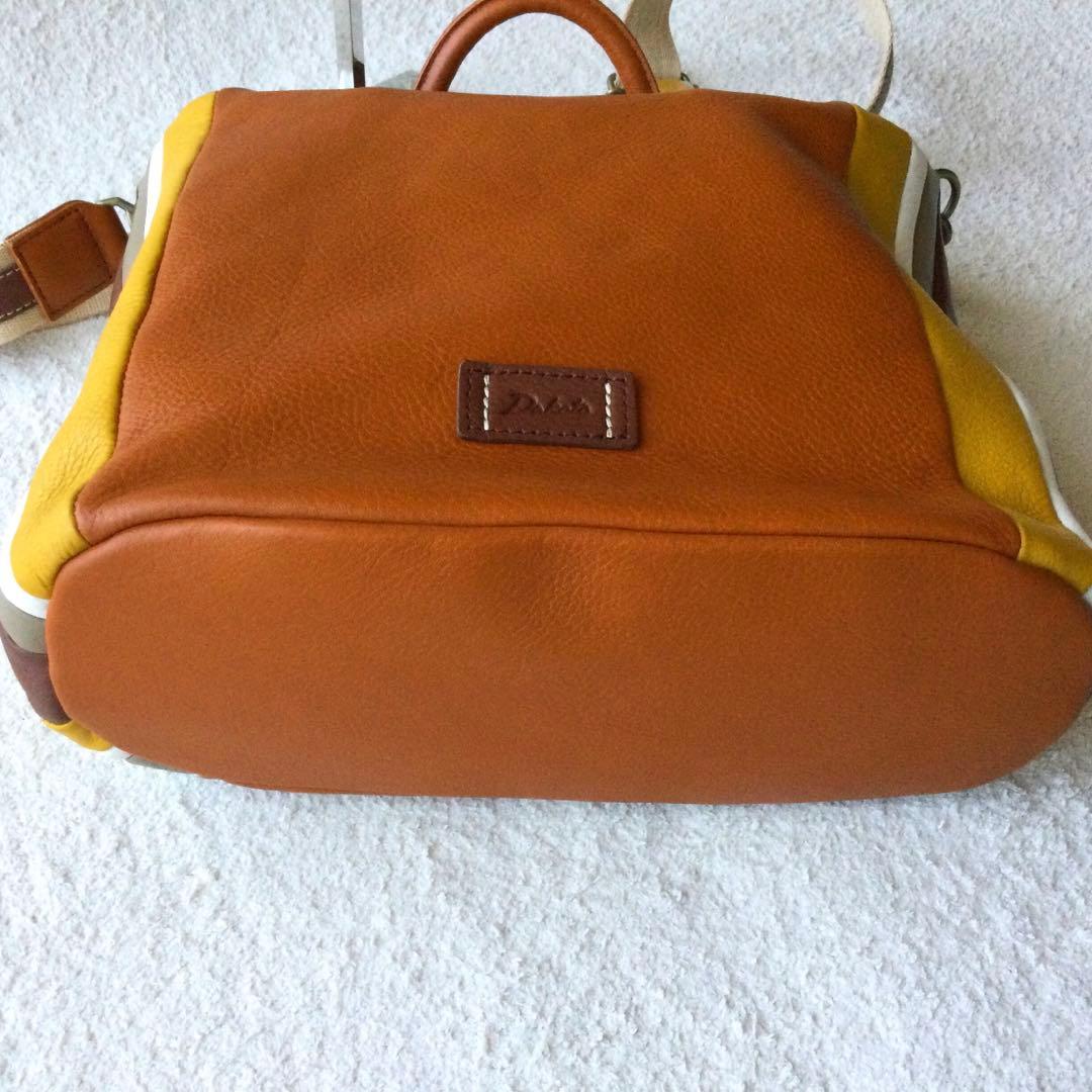 美品　現行品　Dakota ダコタ　リンド2way ショルダーバッグ