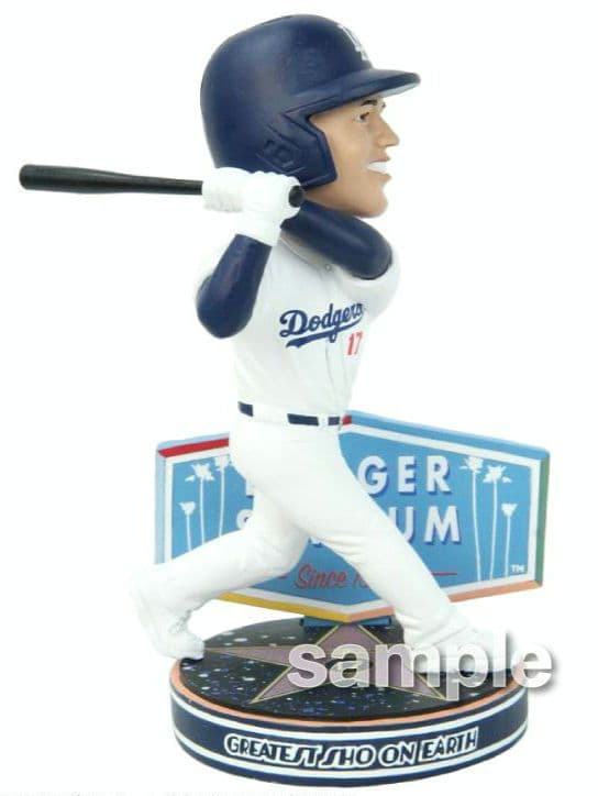 ドジャース 大谷翔平フィギュア　新品　ドジャーススタジアム　限定品　ボブルヘッド