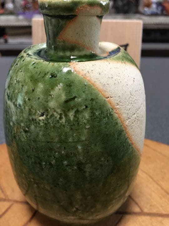 オリベ徳利 石井隆寛作大変お安く出品してしまいました。 片口 白