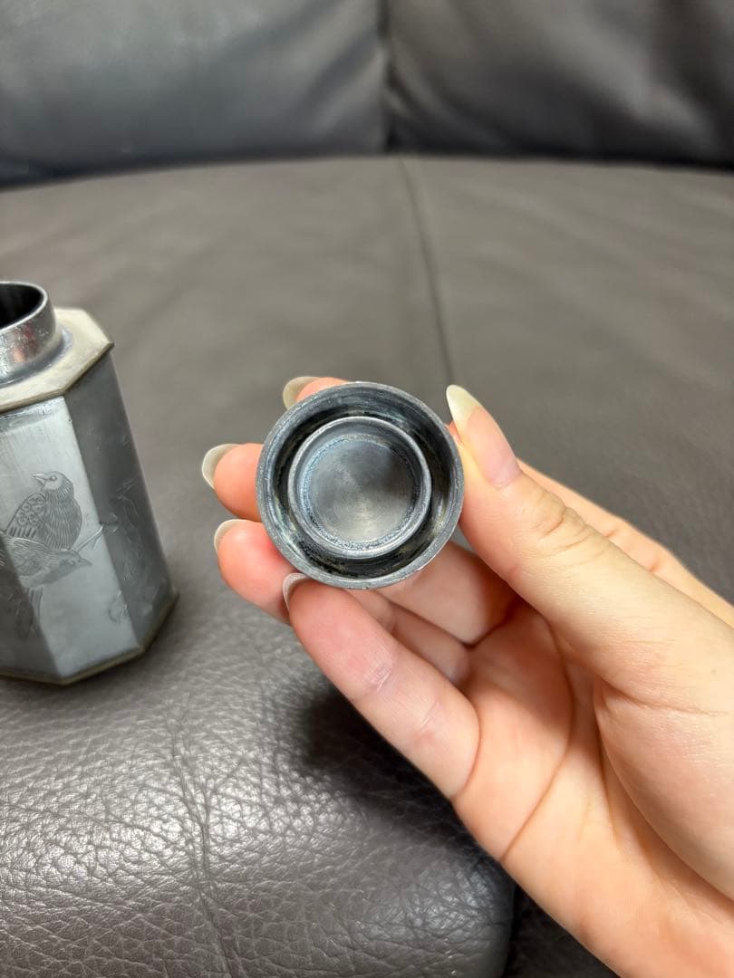 茶入れ物 花鳥図