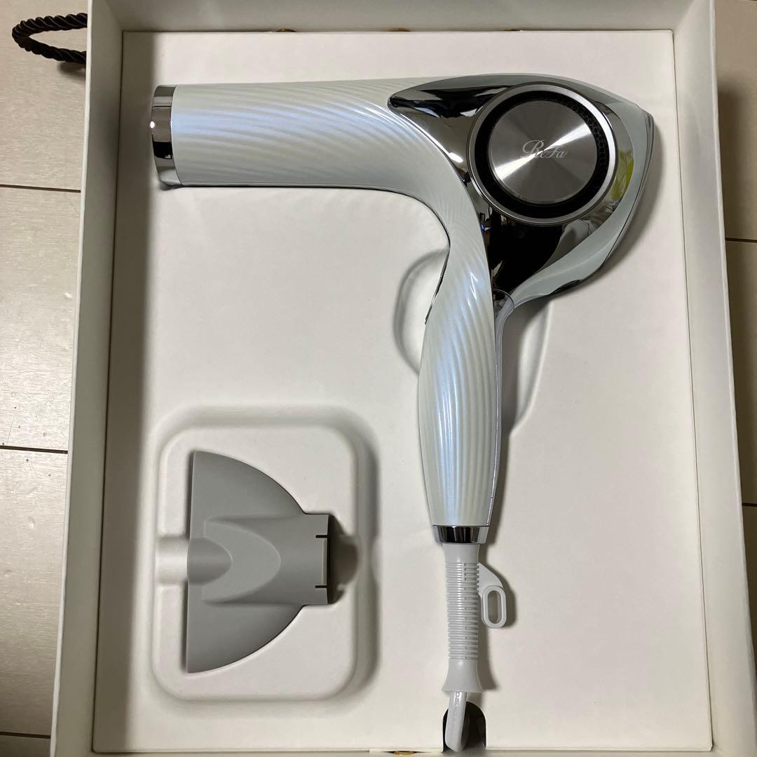 ReFa BEAUTECH DRYER PRO リファ　ドライヤー