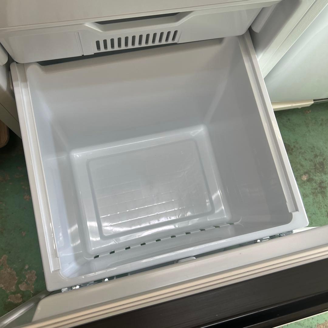 Hisense ハイセンス HR-D13E2W 冷蔵庫 135L 2023年製