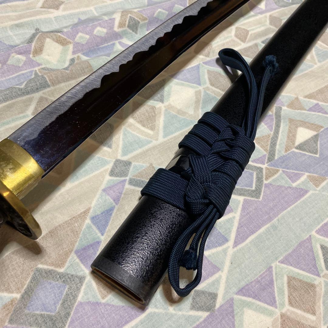 上級模造刀 濃緑柄 金縁龍彫透し丸鍔 黒梨地鞘