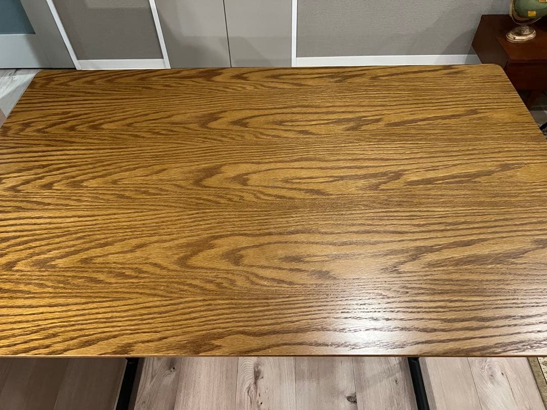 me/ダイニングテーブル