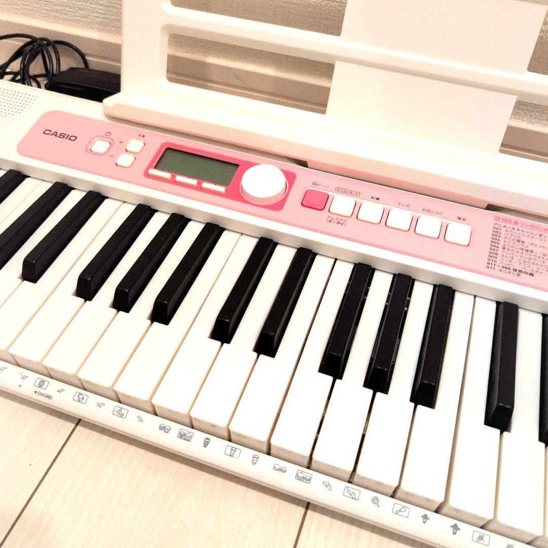 美品　CASIO カシオ LK-312 光ナビゲーションキーボード