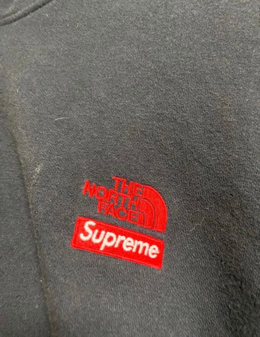 t*K様 シュプリーム ノースフェイス　コラボ　パーカー