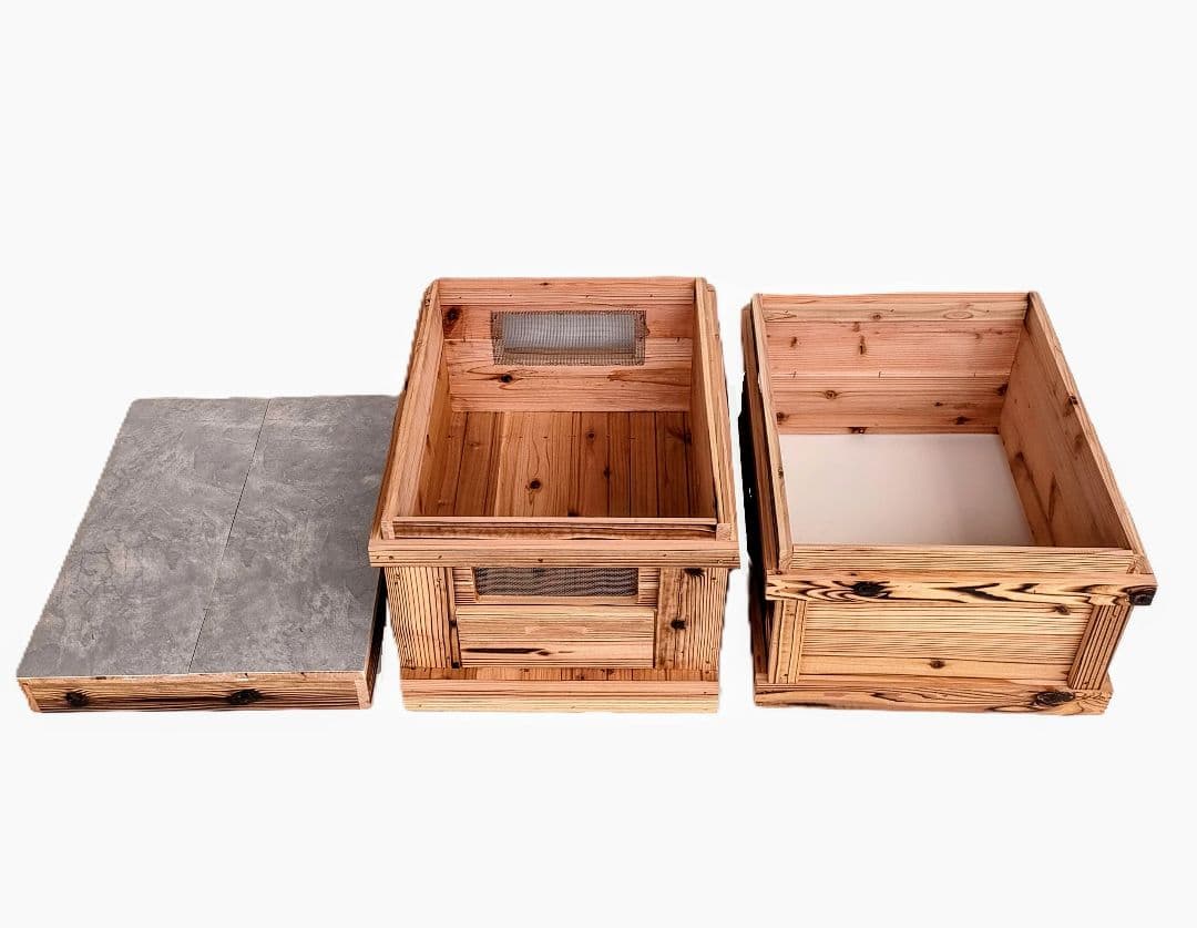 『みつばち巣箱＋巣箱用継箱のセット（巣枠無し）』焼杉 蓋上防水板張り（10枚箱）