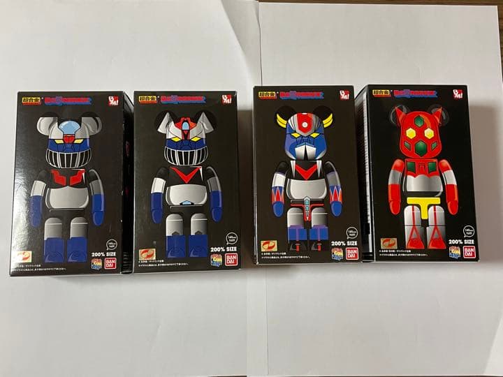 ストア ファジアーノ岡山 勝利記念チャーム セット