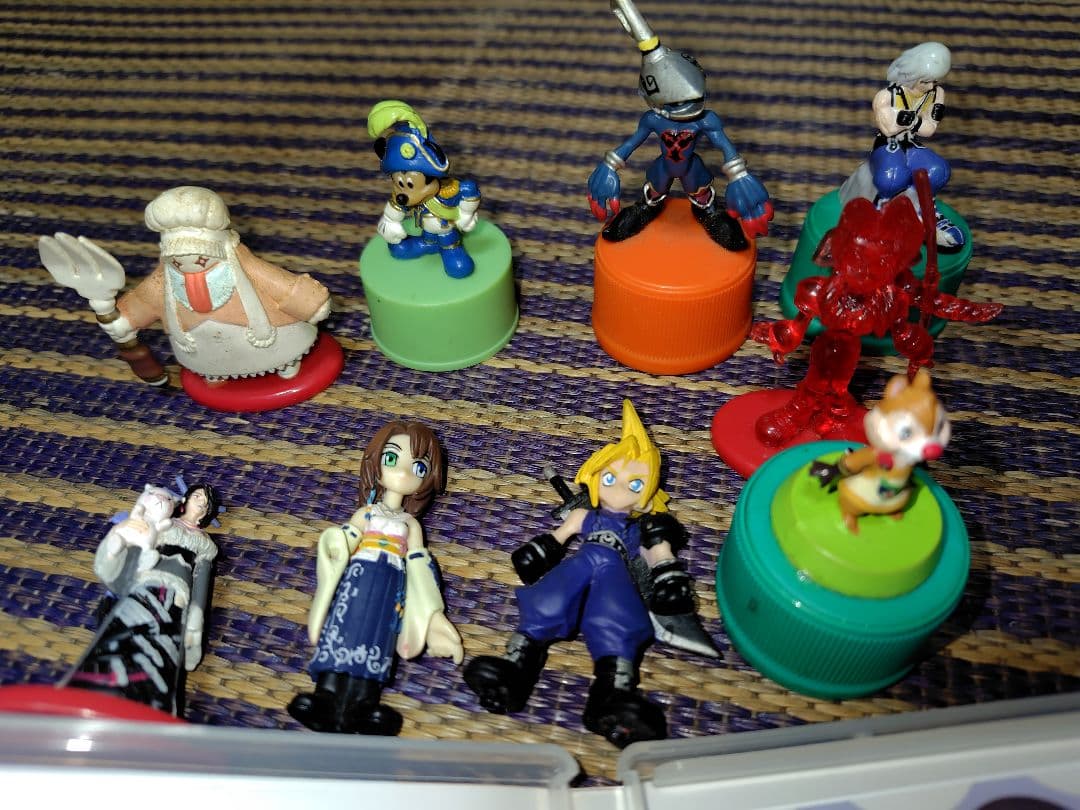 日本語対応　ファイナルファンタジー　ピクセルリマスター＋おまけフィギュア