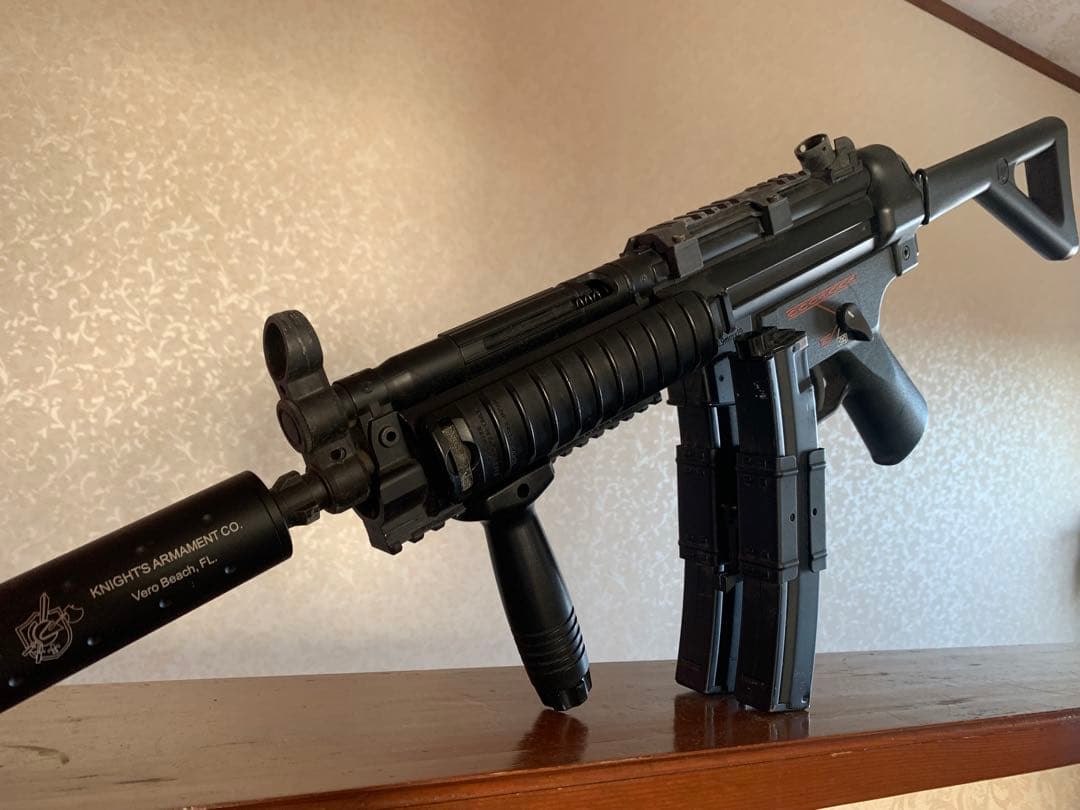 MP5 R.A.S 電動ガン ブラック サイレンサー付き