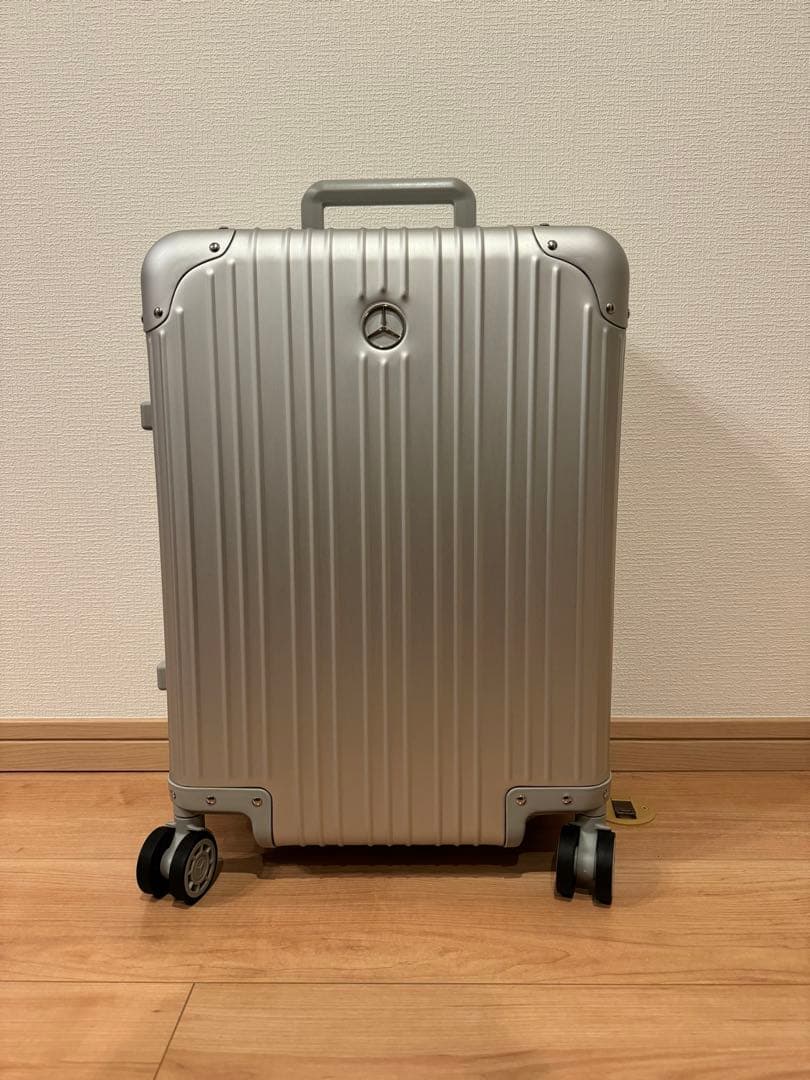 新品未使用】メルセデスベンツアルミスーツケース32L 非売品