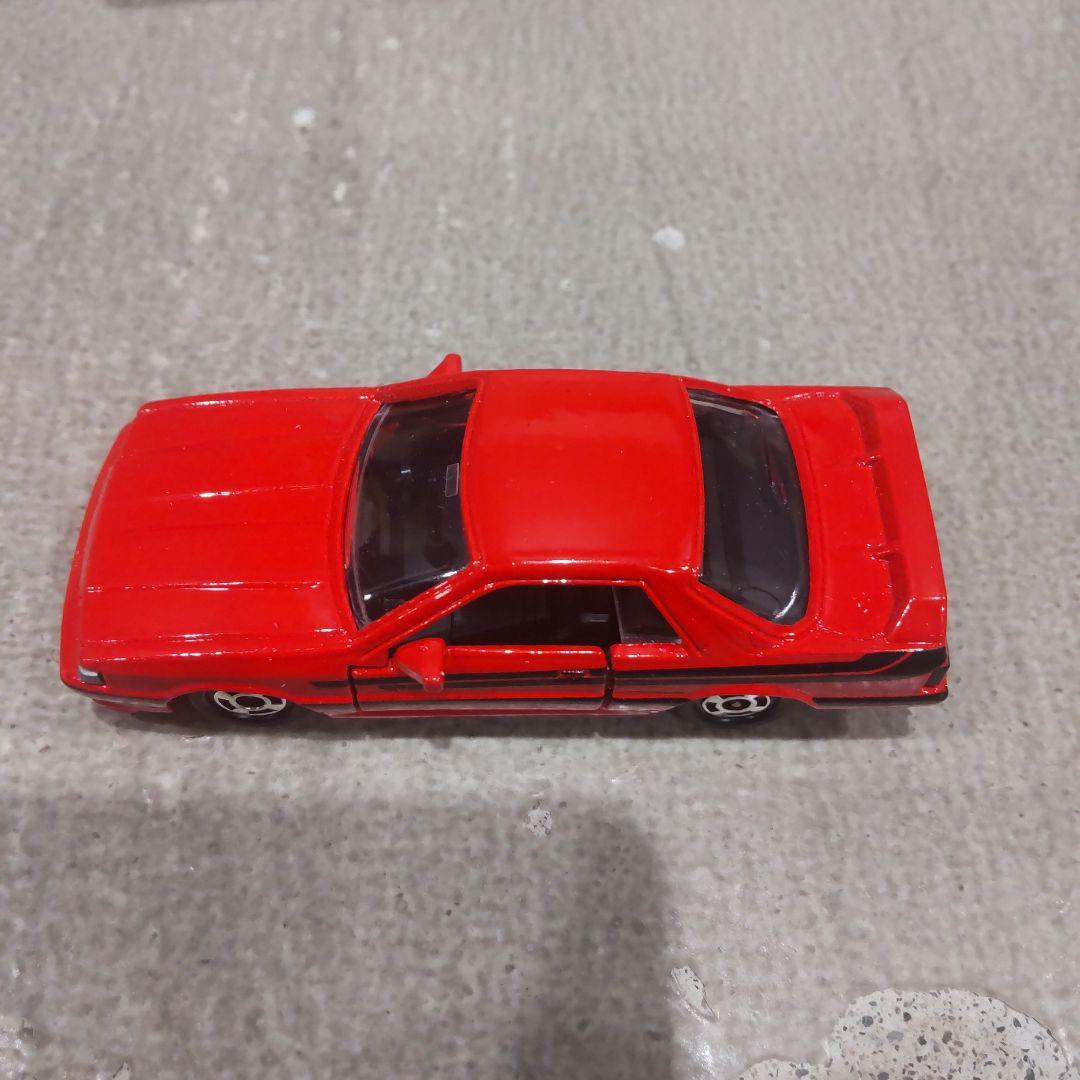当時物トミカ NISSAN SKYLINE （赤 R31）
