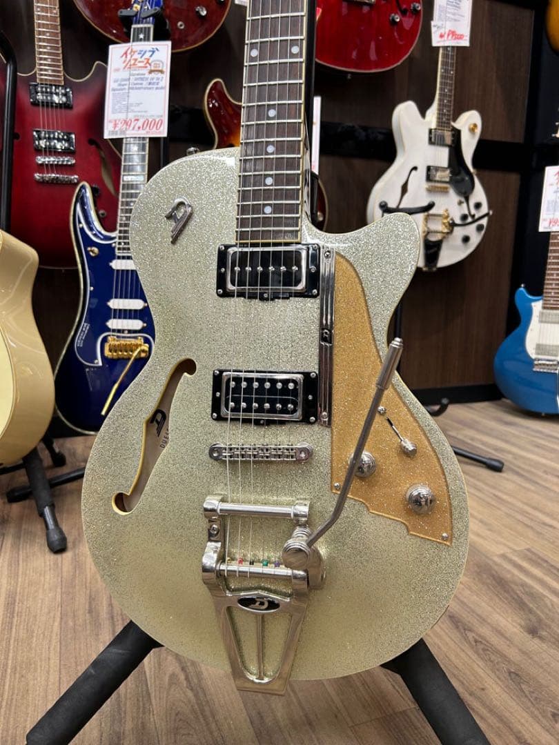 デューセンバーグ ハードケース付き　定価30万