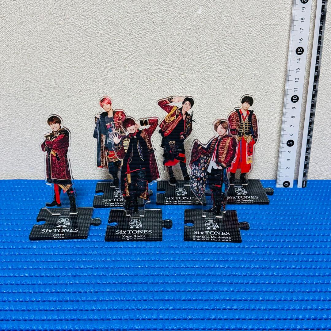 SixTONES アクリルスタンド セット 。 - メルカリ