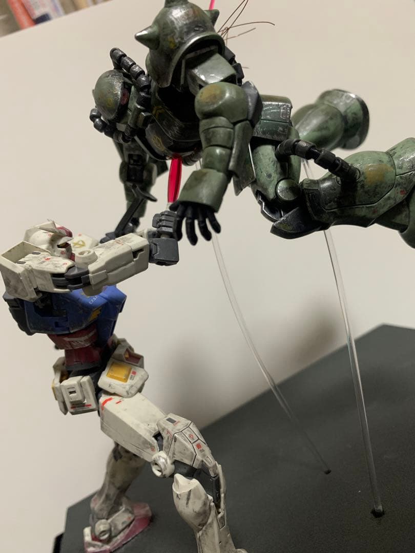 ガンダム　ザク　ジオラマ