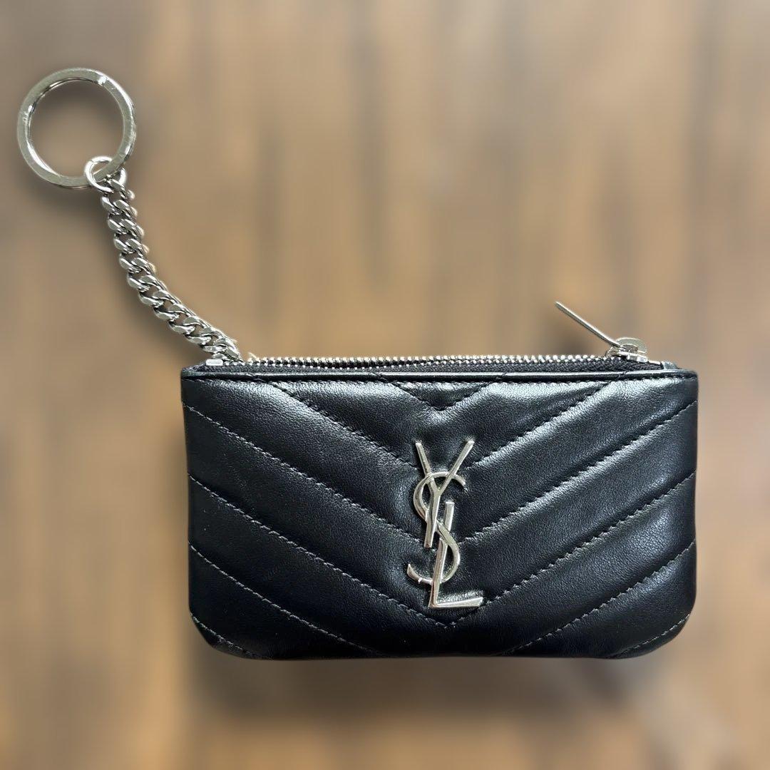 YSL ブラック キルティング ケース