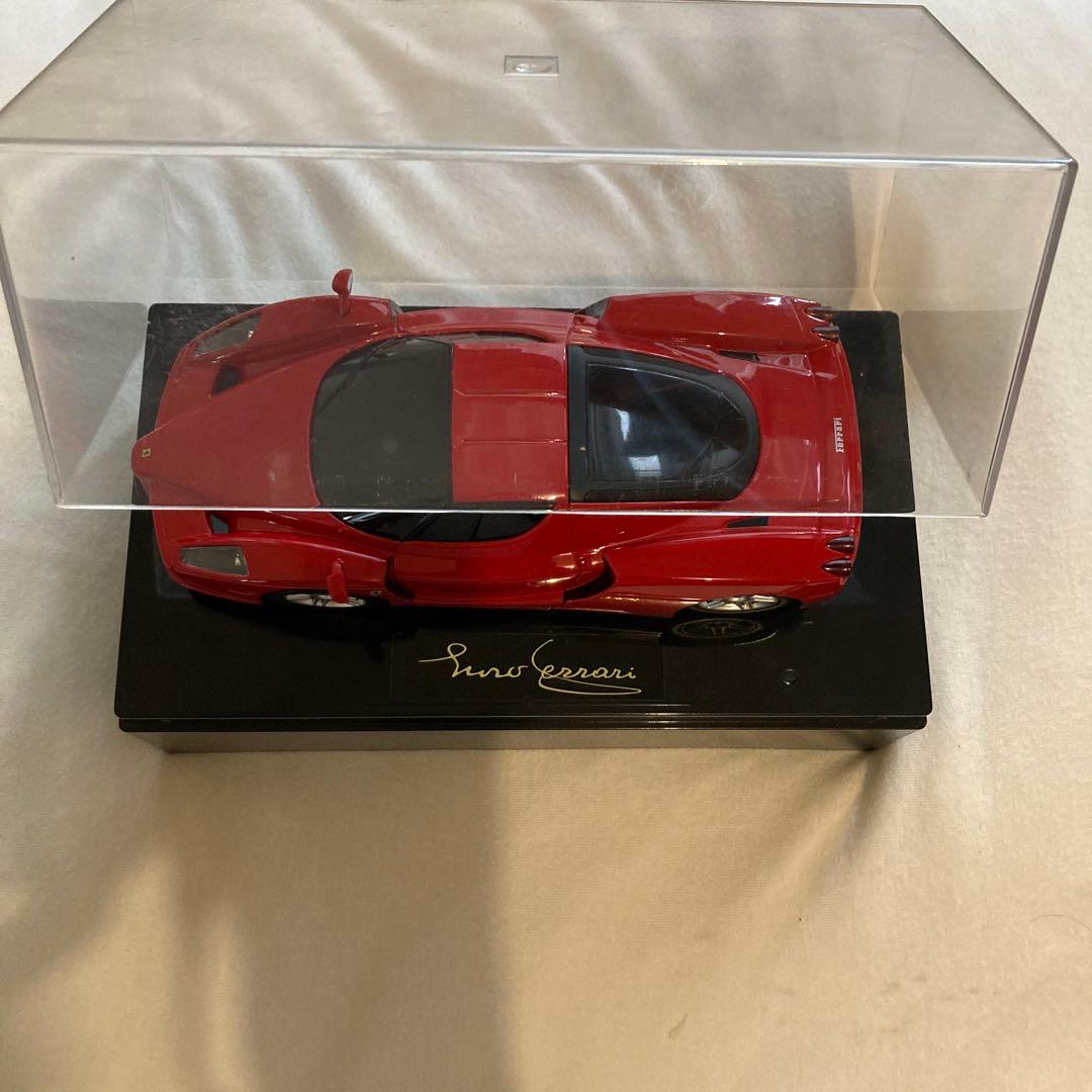 Ferrari Enzo 1/18スケール 赤 NIKKO