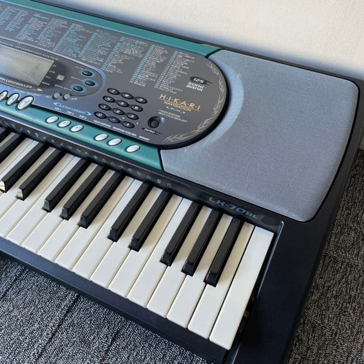 CASIO 電子キーボード キーボード LK-70BL 61鍵盤 光ナビ - メルカリ