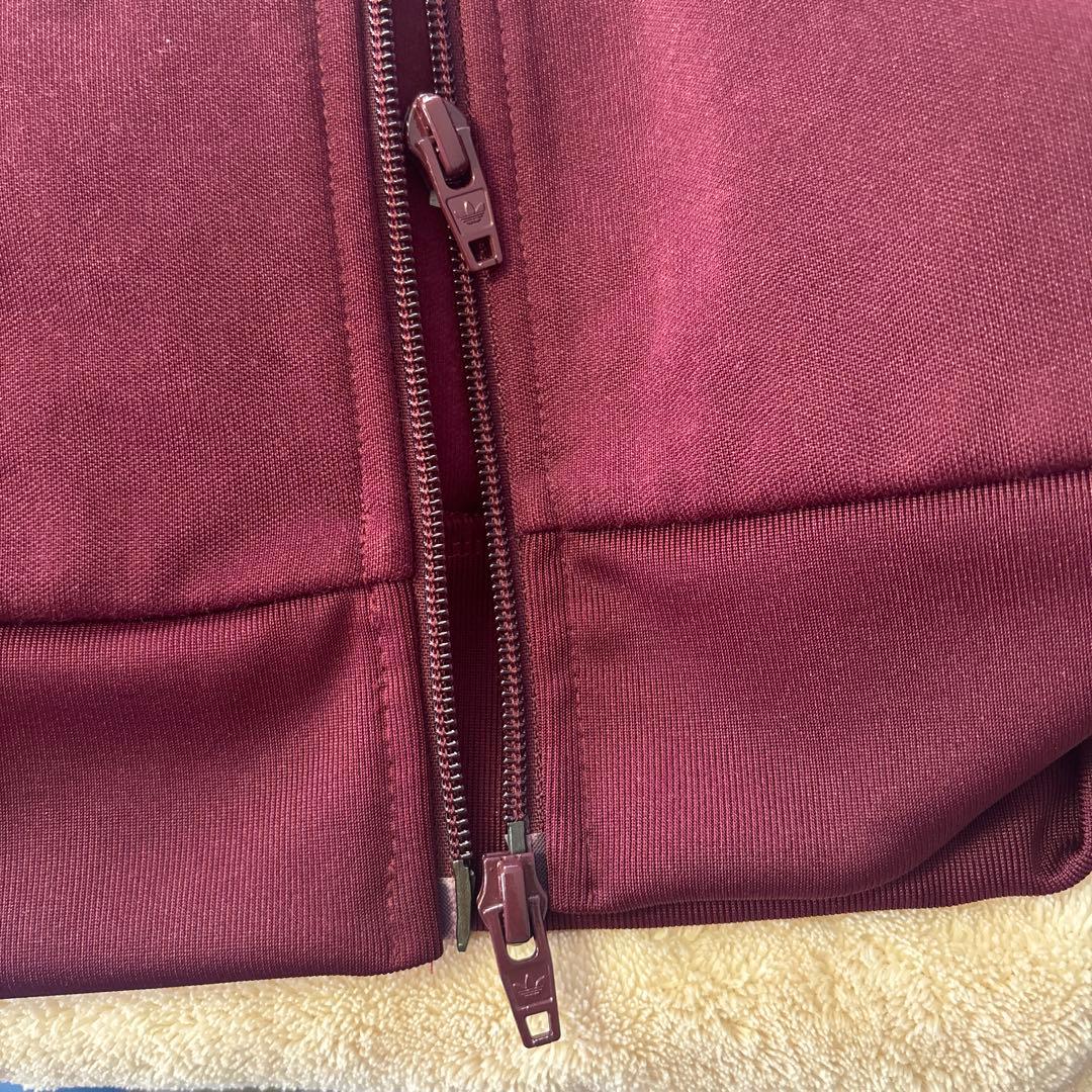 adidas トラックジャケットM