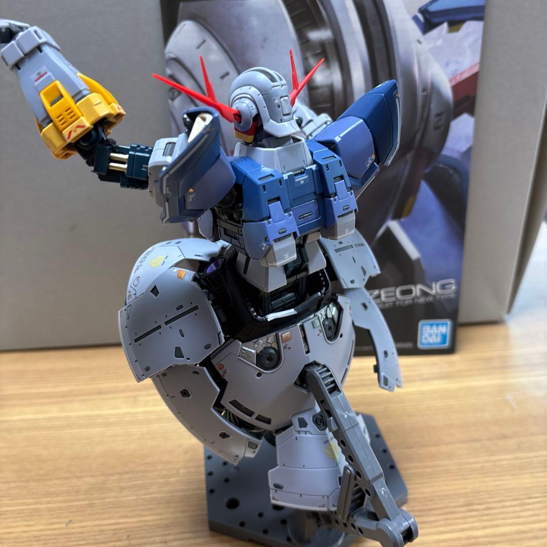 RG ジオング シナンジュ 拡張セット付 完成品