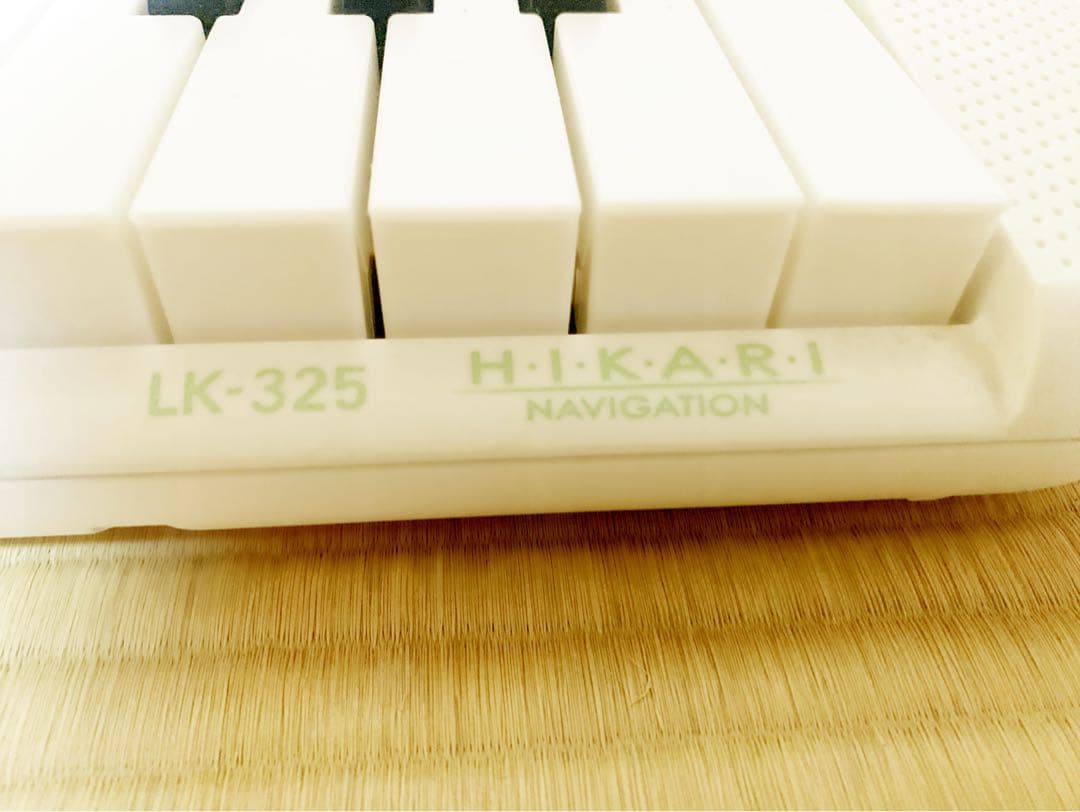 CASIO 光ナビゲーションキーボード LK−325 マイク 楽譜 譜面立て