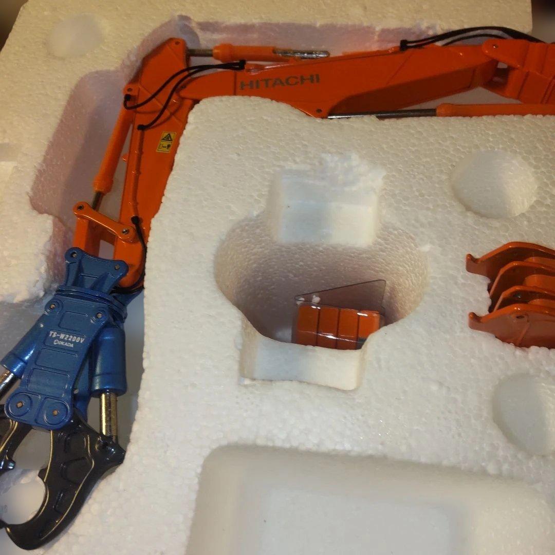 HITACHI ZAXIS 1000K デモリッション機 1/50　ジャンク品