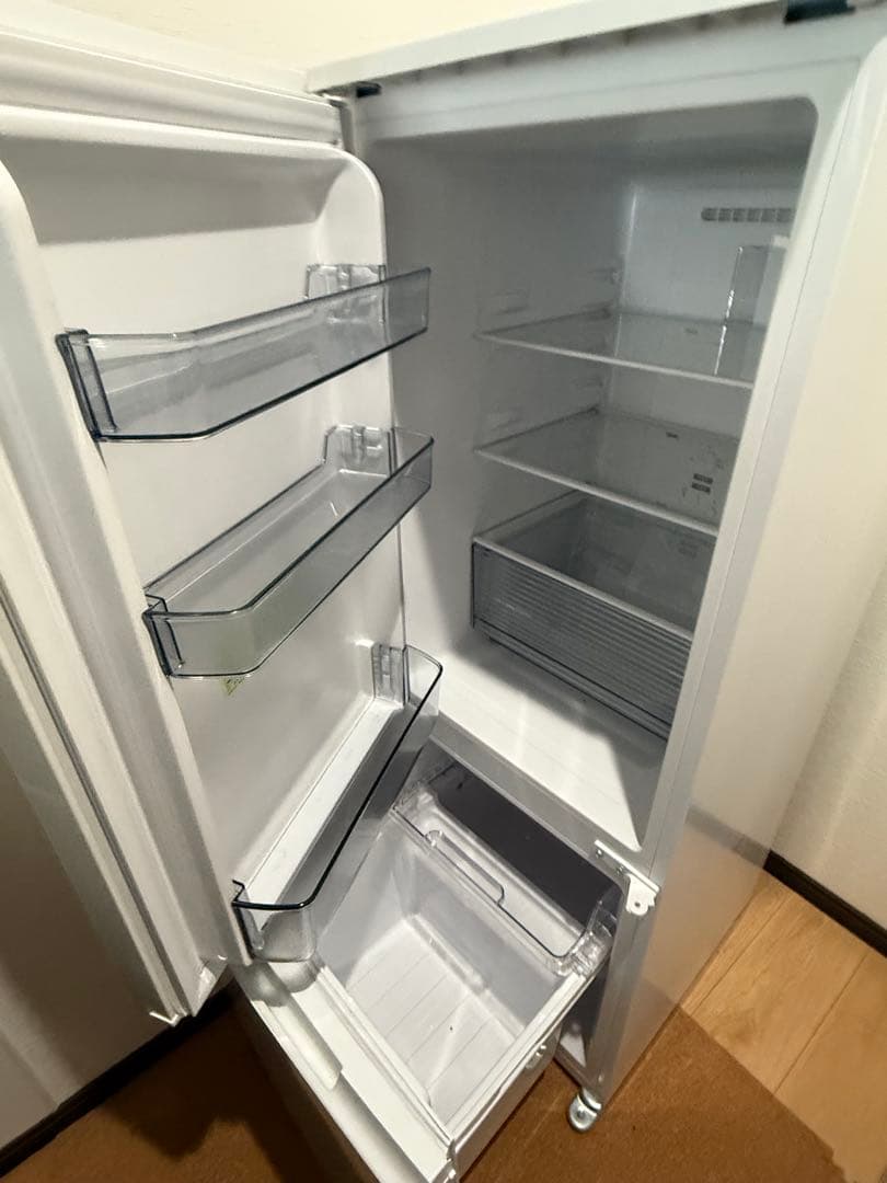 冷蔵庫　SHARP SJ-D15H SJ-D18H 2022年購入