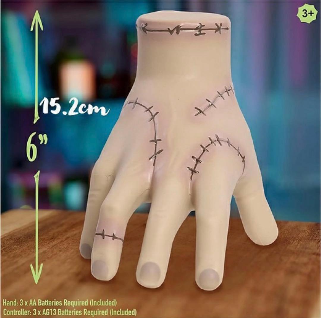 ウェンズデー アダムス シング RC アダムスファミリー 動く手