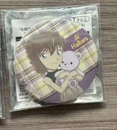 コナン ナムコ 灰原哀 缶バッジ 名探偵コナン 灰原哀 コナンアプリ 缶