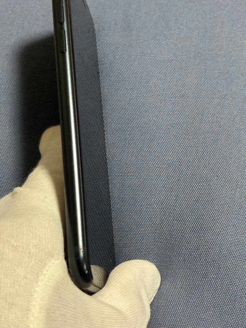 堂*大様 iPhone SE (第3世代) 128GB 本体