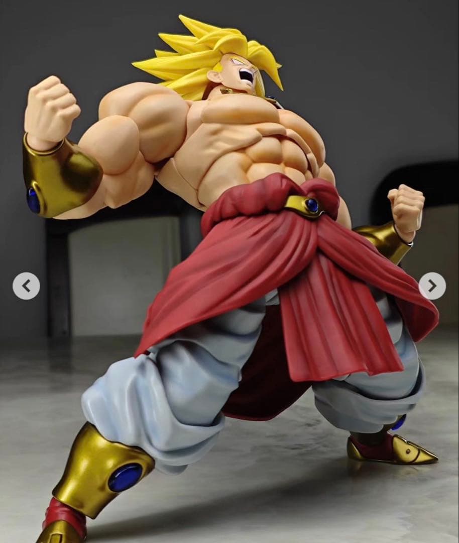 フィギュアーツサイズ ブロリー ドラゴンボール figuarts size