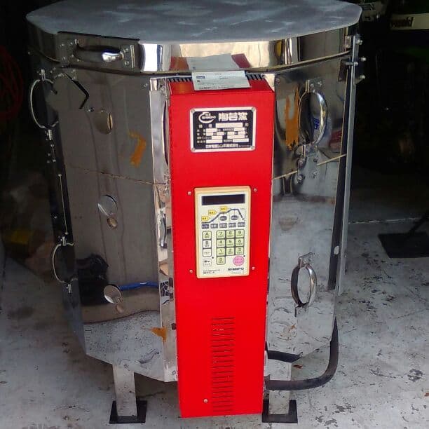 中国古美術・旧蔵の陶磁器、鎏金水仙の鉢・書道具・筆洗・案頭・置物