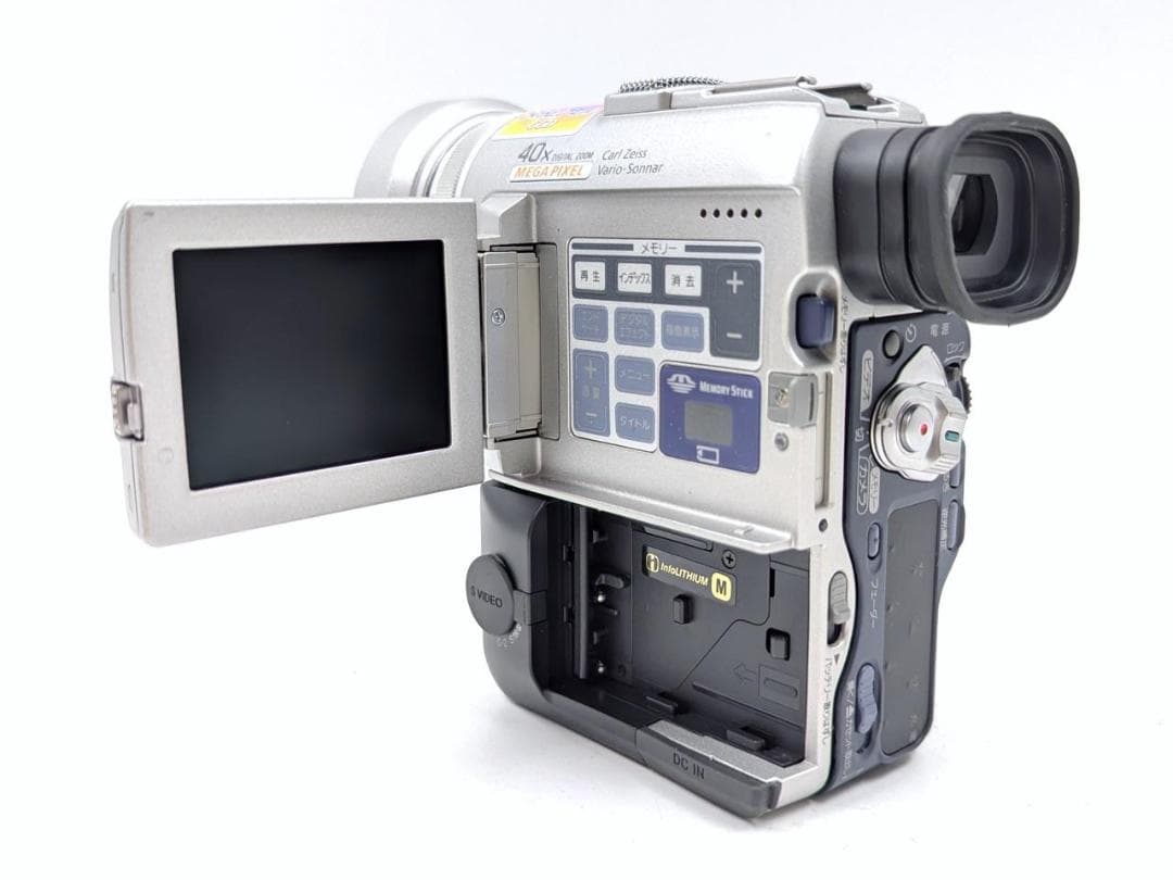 miniDVのダビングに！ SONY ビデオカメラ DCR-PC100