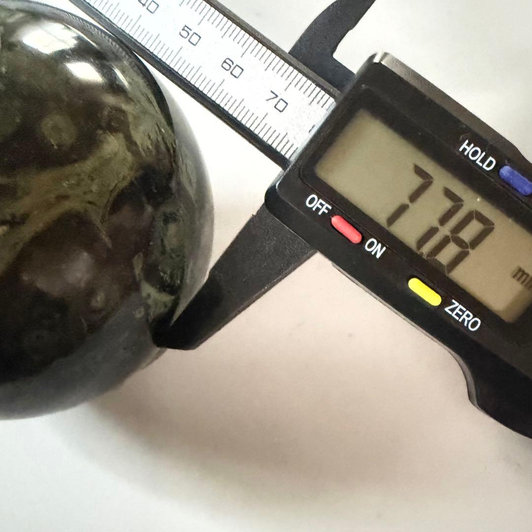 カンババジャスパースフィア。oOo。天然石 - メルカリ