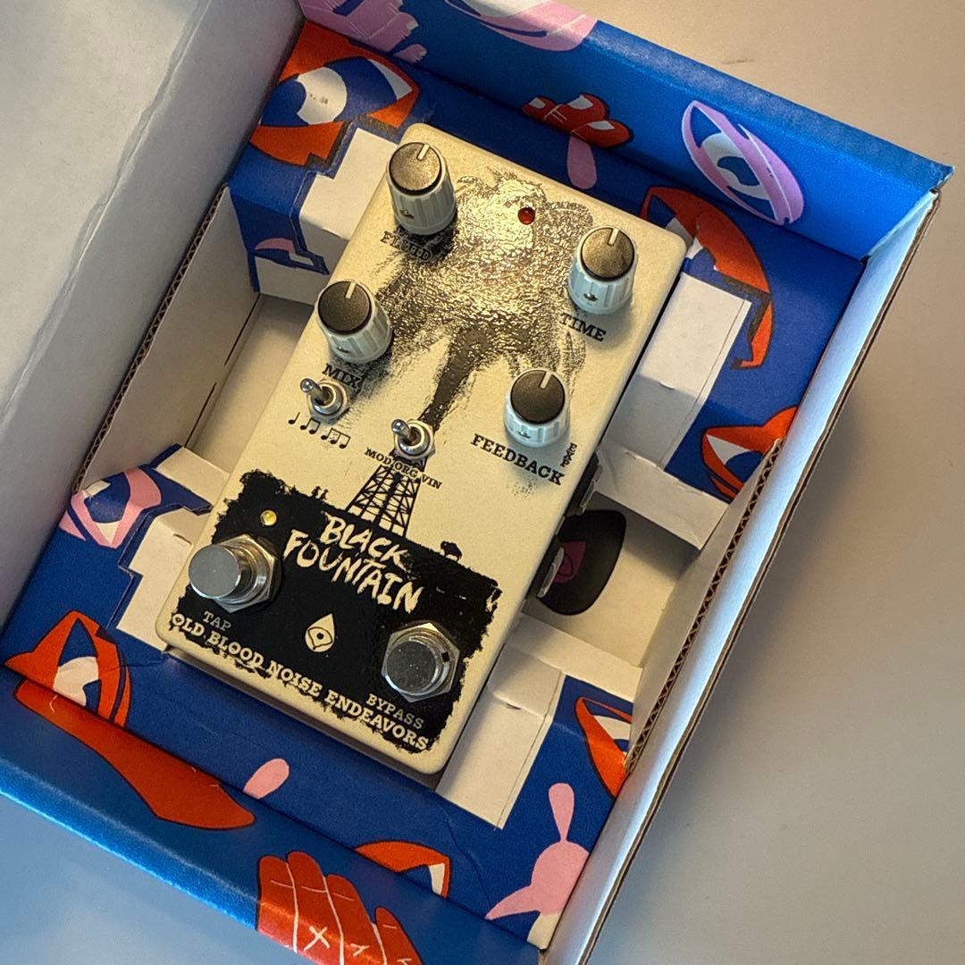 ギター Old Blood Noise Endeavors Black Fountain