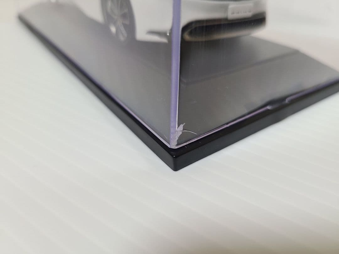 トヨタ カラーサンプル プリウス ホワイト 30/1 美品