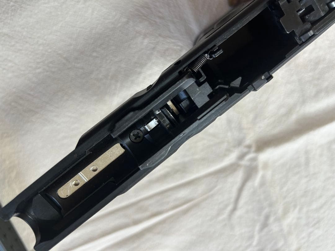 東京マルイGLOCK19 3rd GENE、ホルスター、マガジンウォーマー付き