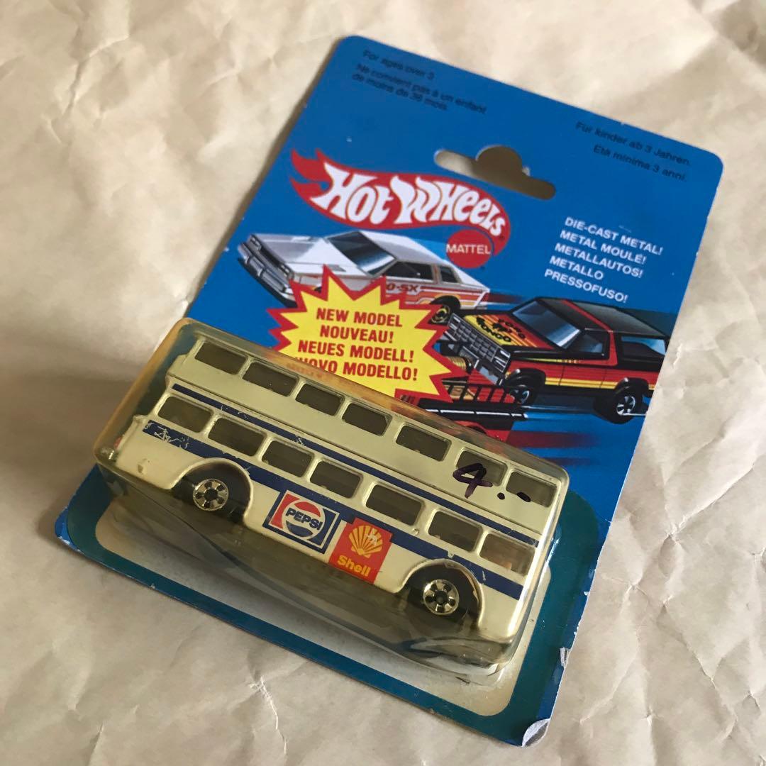 未開封　Hot Wheels Double Deck Bus バス ダイキャスト