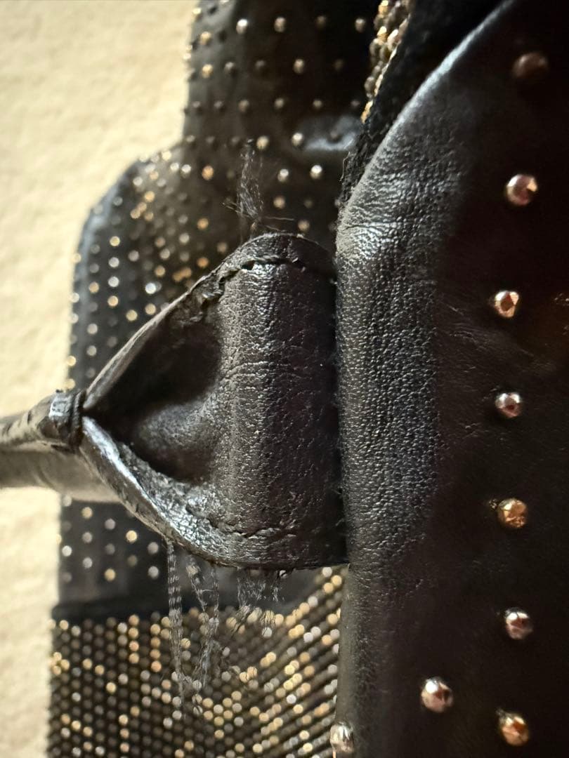 イヴ・サンローラン イージーバッグ スタッズ