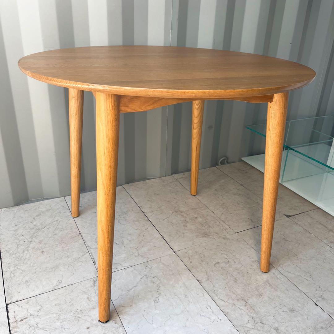 取付無料！IDC大塚家具 シネマ3 W90北欧風天然木円形ダイニングテーブル✨