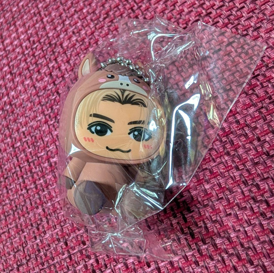 FANTASTICS 午年 着ぐるみキーホルダー 木村慧人 - メルカリ