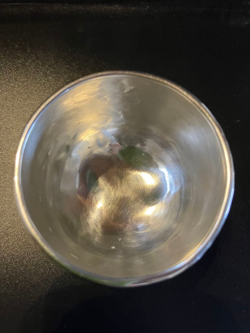 伝統工芸 手造り 『松巣堂』銅ぐい呑 いぶし銀(網手文) 打物銅器 新潟